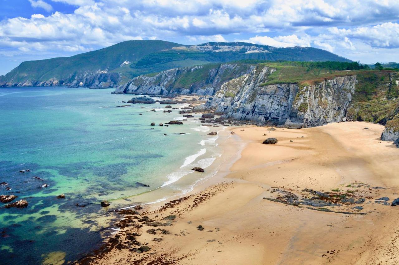 Гостьовий будинок The Cliffs - The Painted Mill Porto do Barqueiro Екстер'єр фото